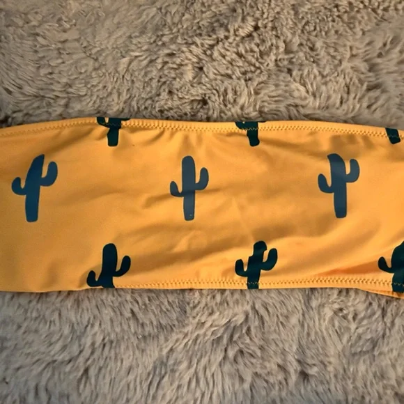 Zaful Yellow Cactus Print Bikini Top - Picture 1 of 4